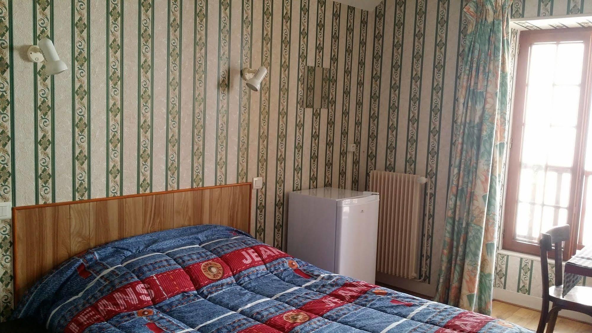 A La Vielle Halle Souppes-sur-Loing Екстер'єр фото